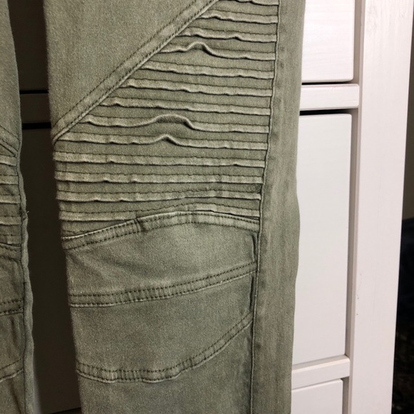 Green Moto Skinnies - Picture 2 of 4